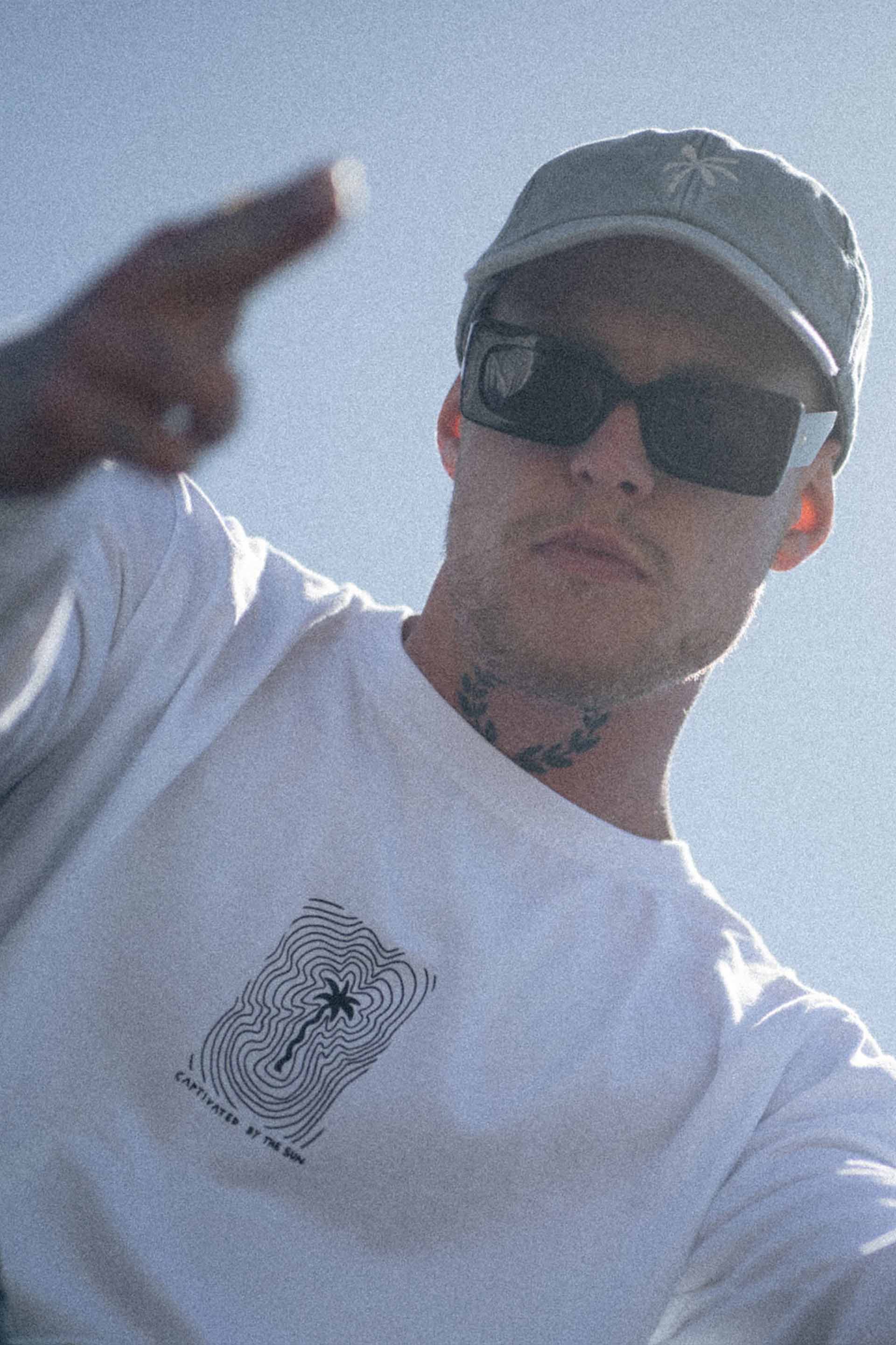 LONGSLEEVE CAPTIVATED BY SUN MEN