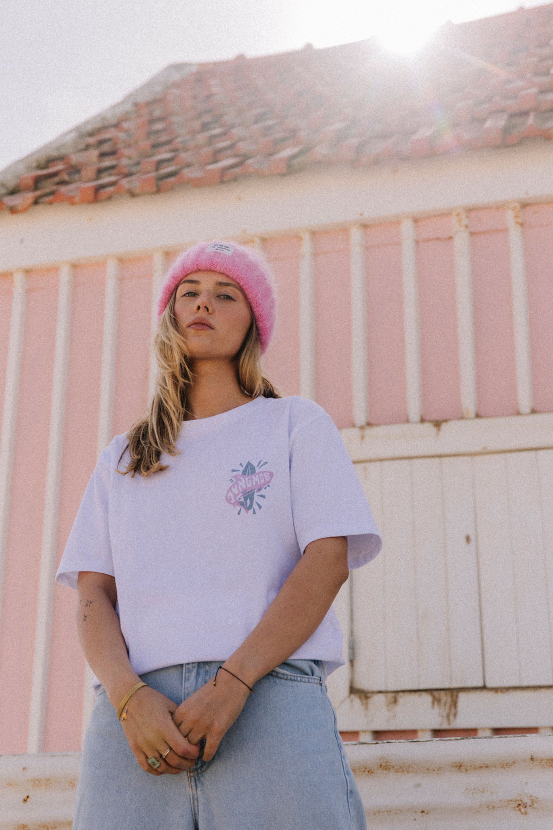 T-SHIRT DUDE LETS GO SURFING