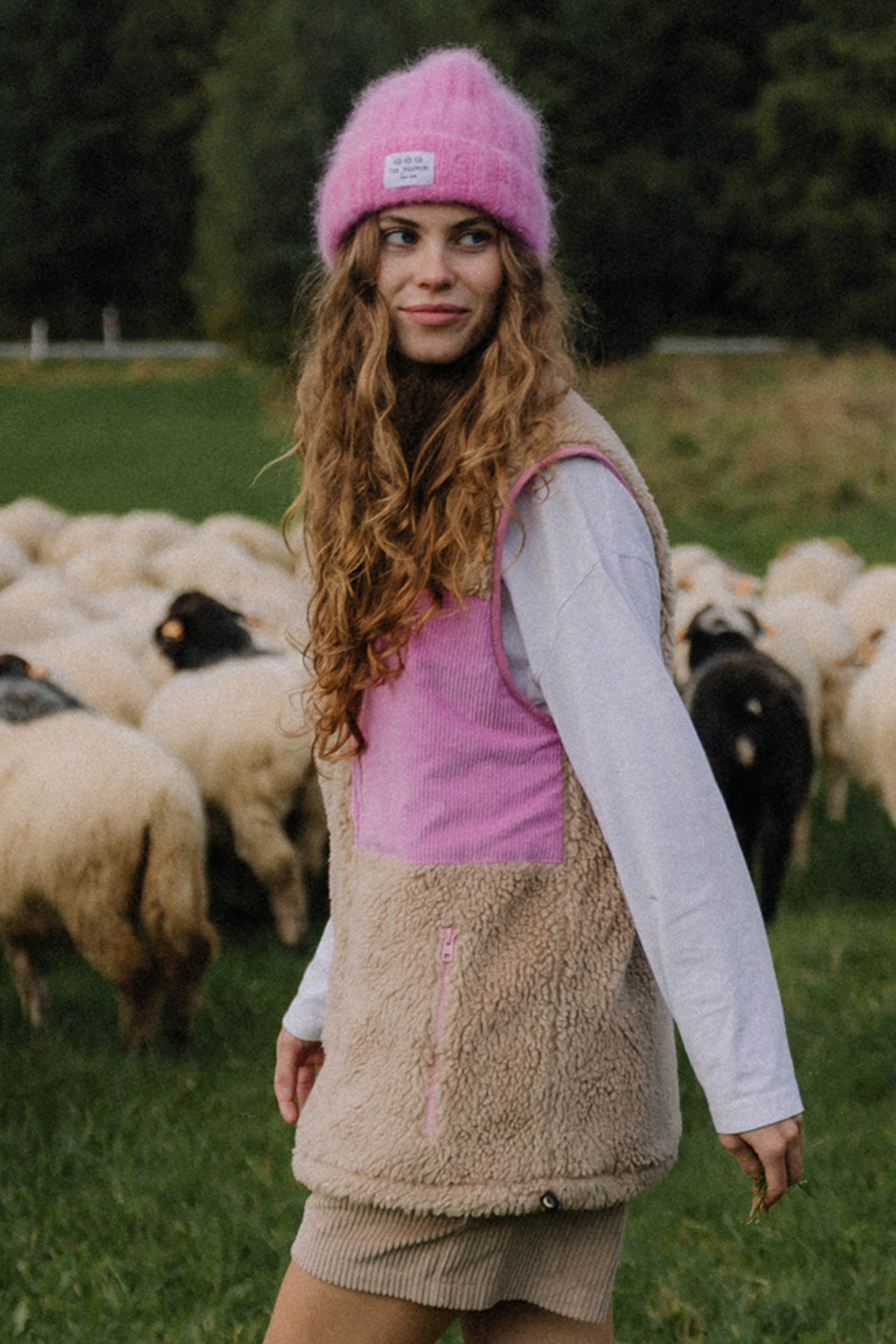 KAMIZELKA BARANEK VEST MILKSHAKE