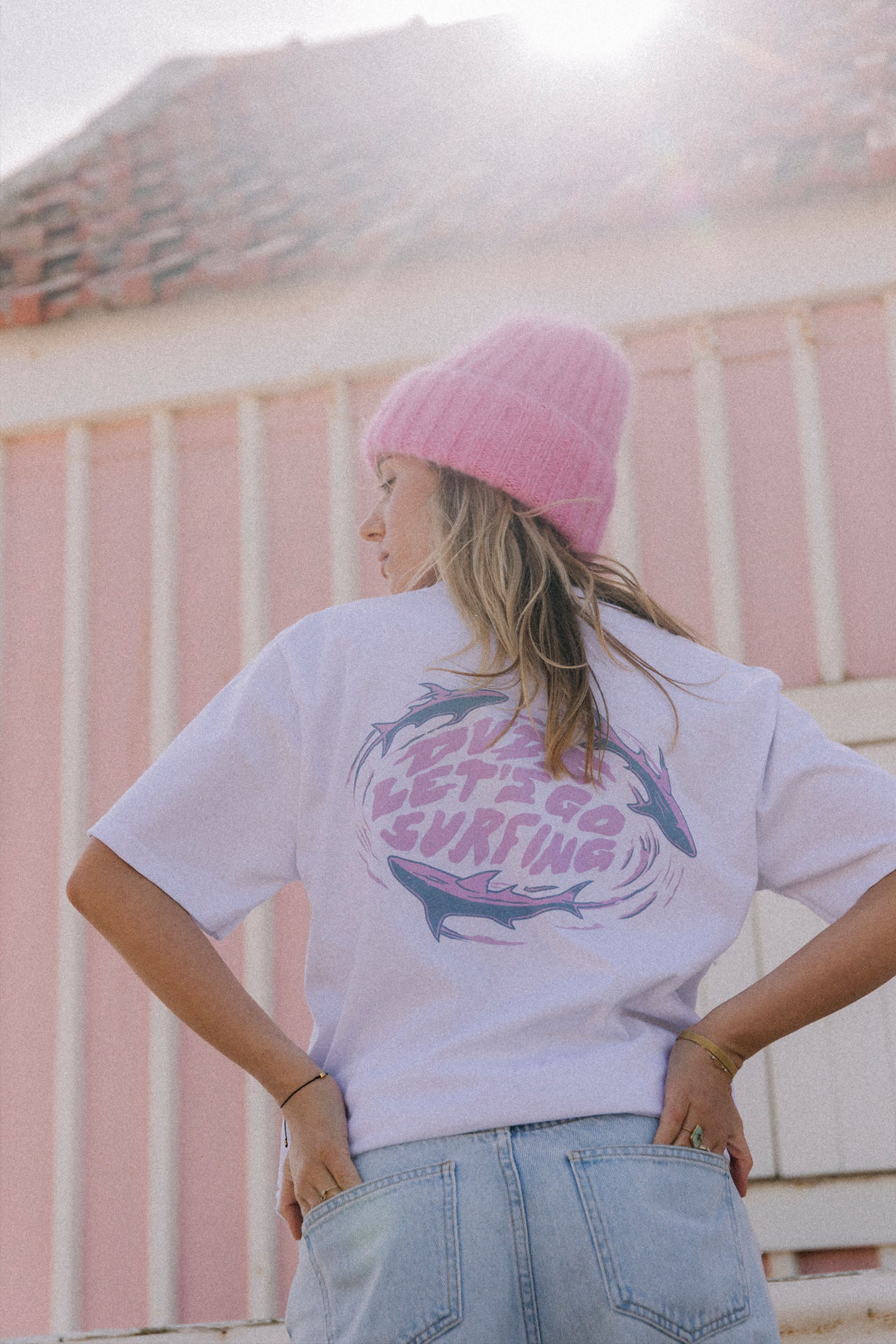 T-SHIRT DUDE LETS GO SURFING