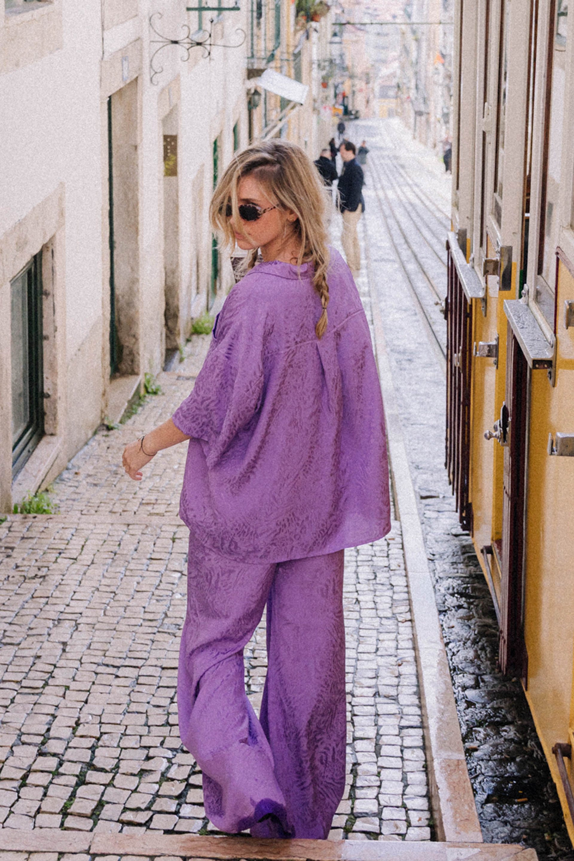 SPODNIE HANNAH WILDBERRY