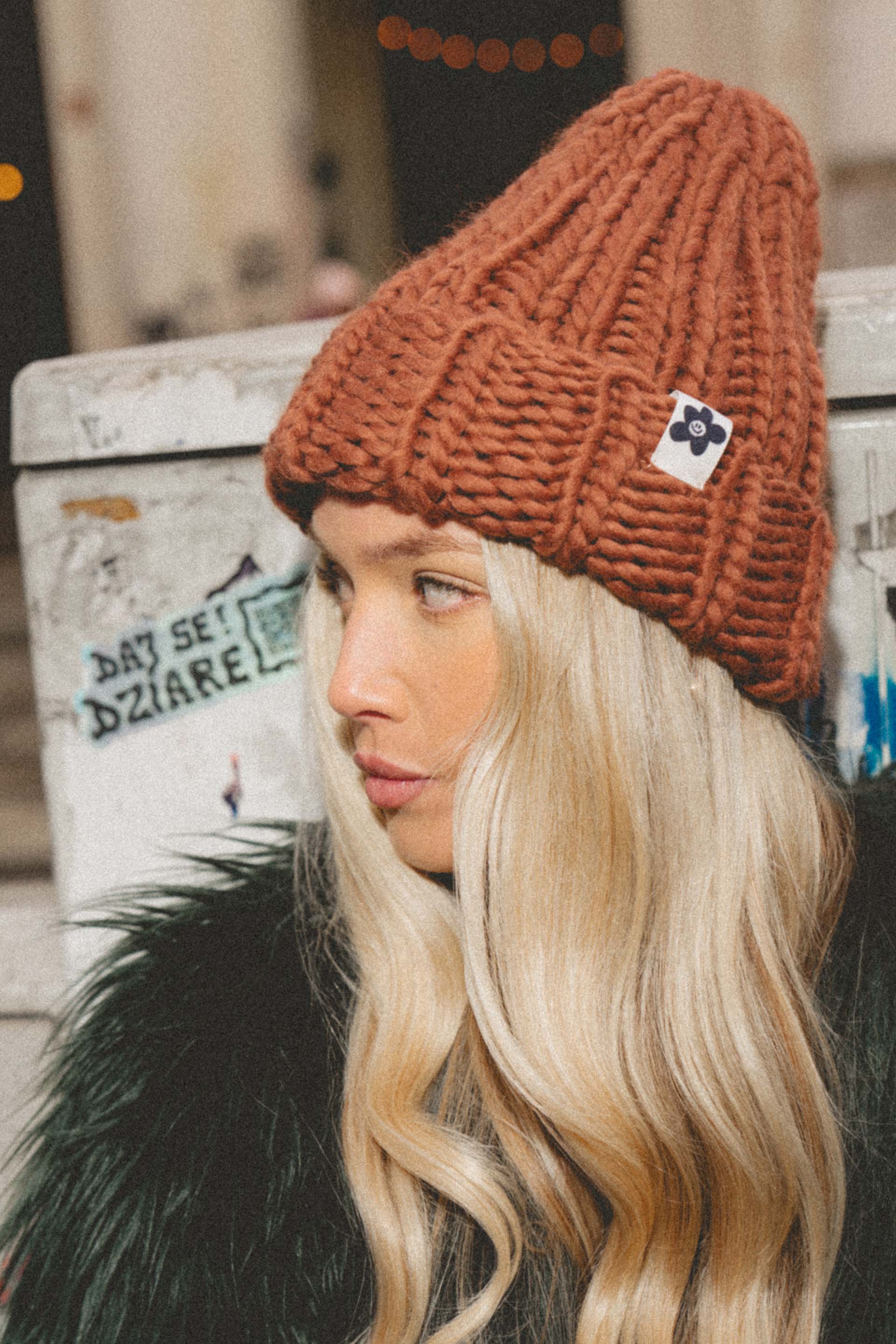 CZAPKA MERINO CAKE CHOCO handmade