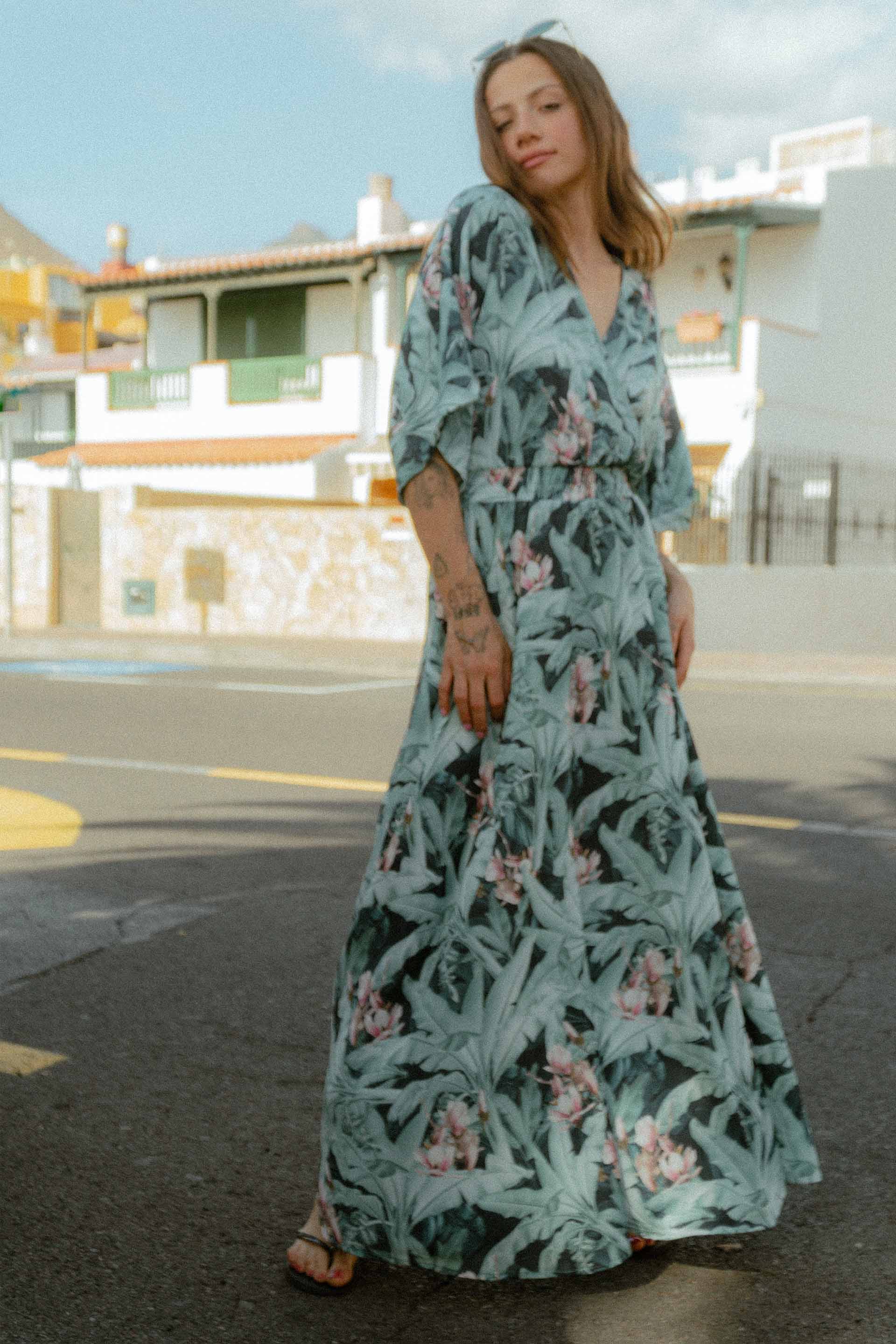 SUKIENKA BALI MAGNOLIA