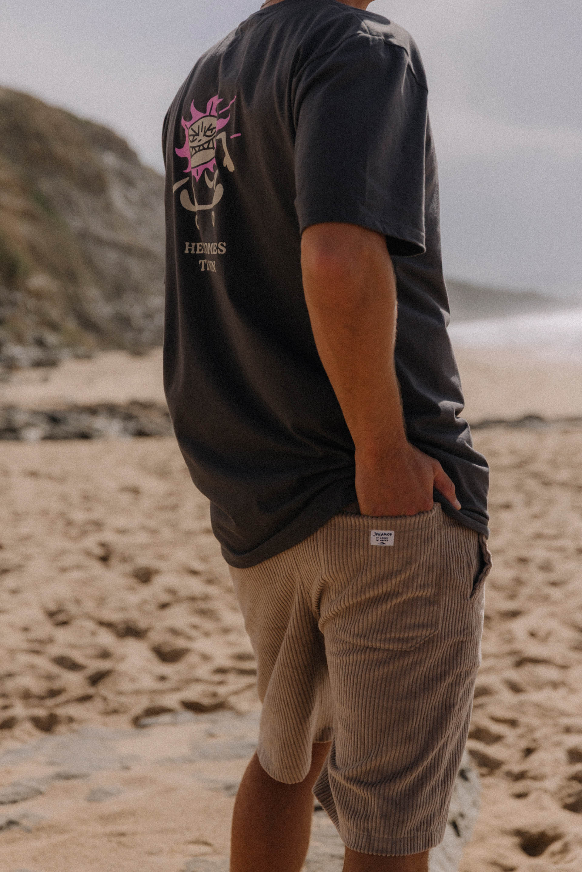 T-SHIRT HERE COMES THE SUN GRAPHITE MEN