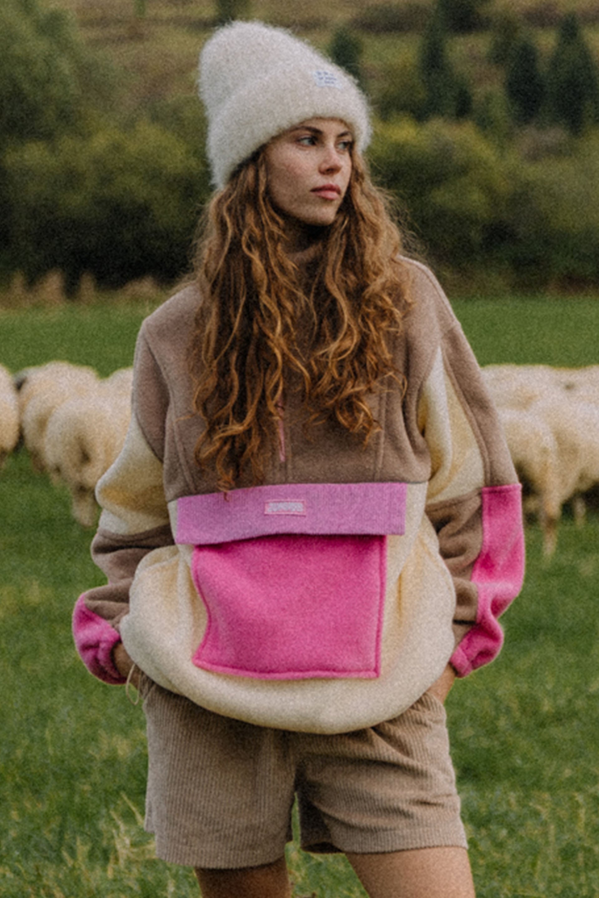 BLUZA POLAR STRAWBERRY LATTE