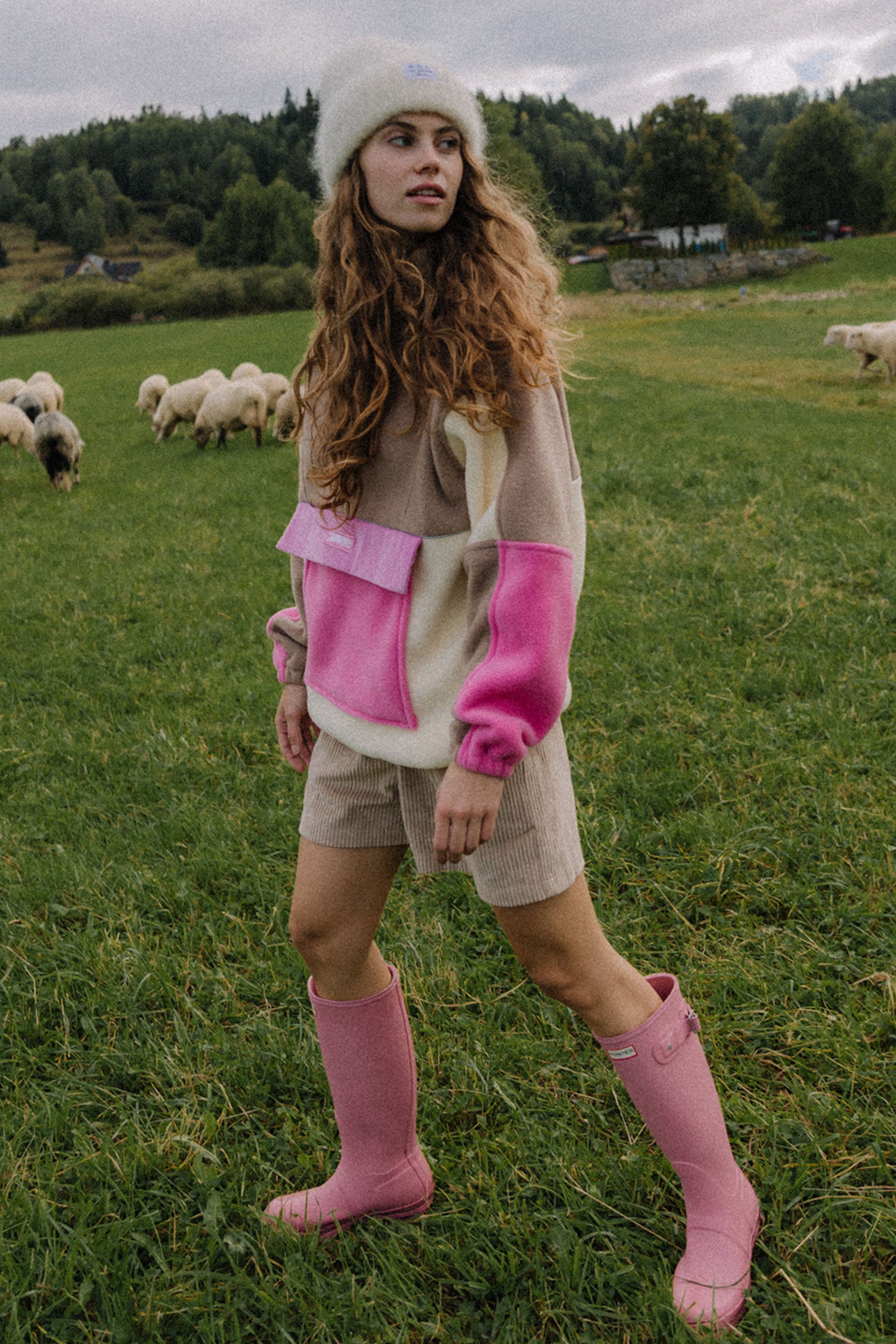 BLUZA POLAR STRAWBERRY LATTE