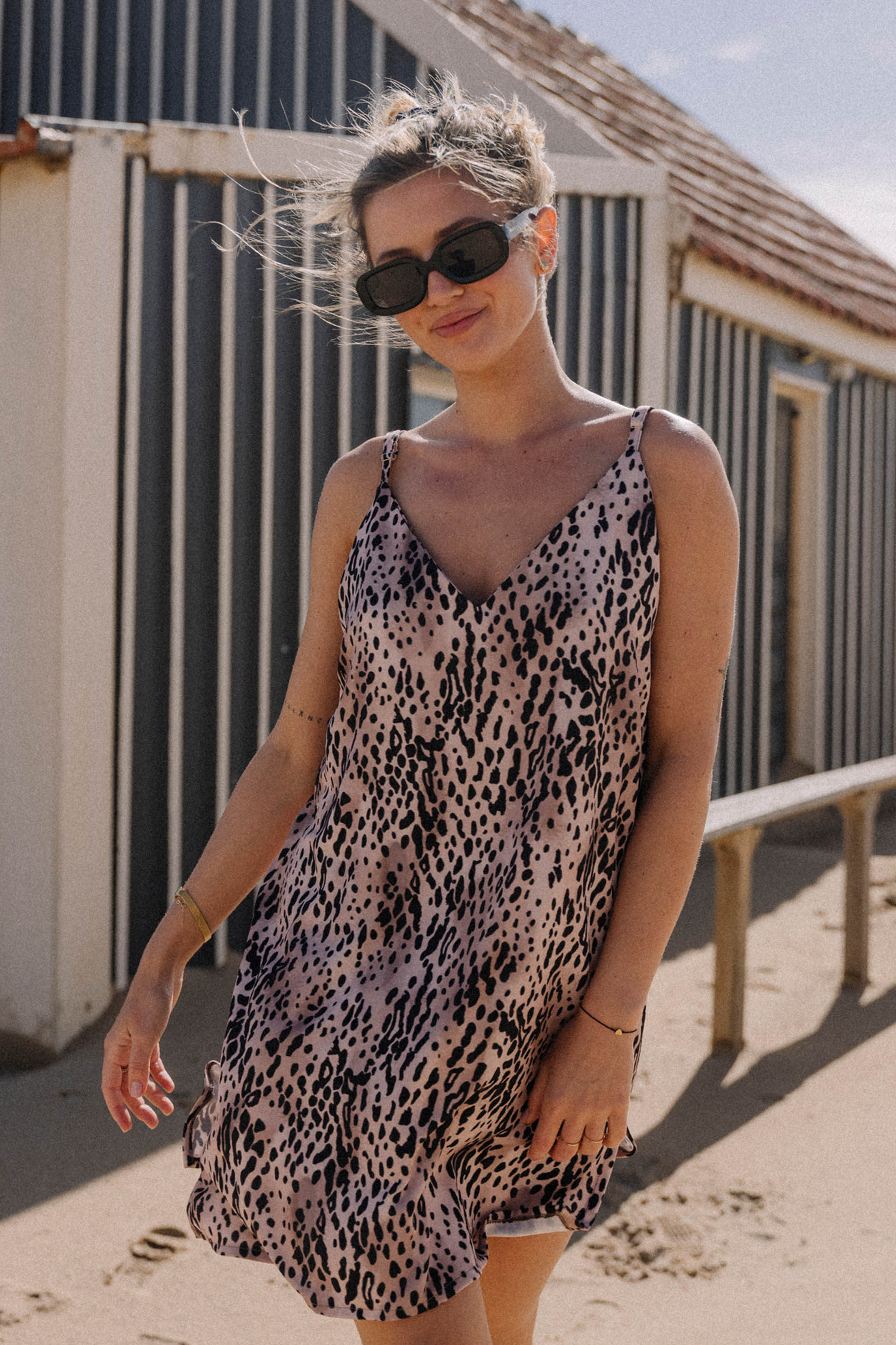 SUKIENKA KYLIE PANTHER