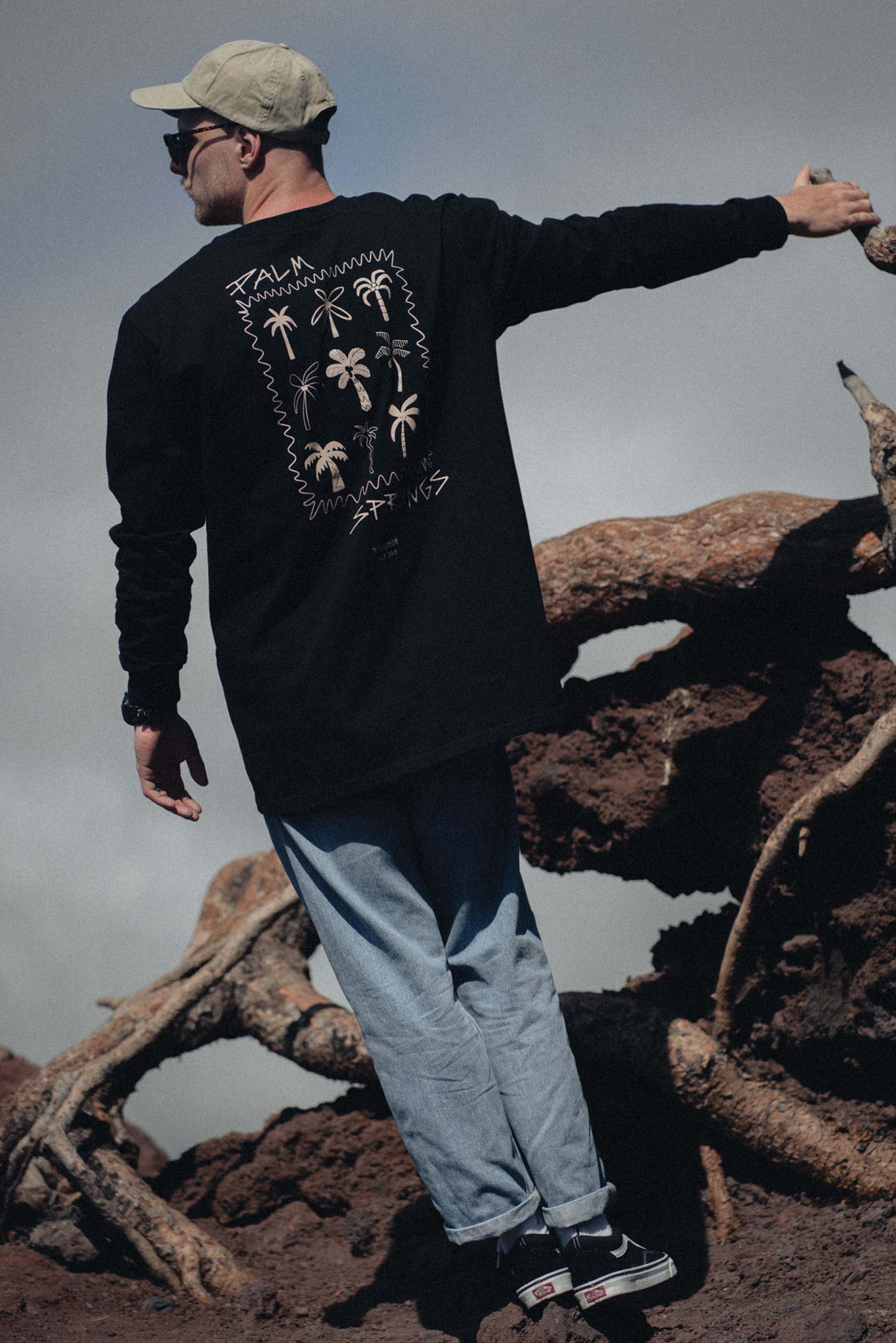 LONGSLEEVE PALMS SPRING BLACK