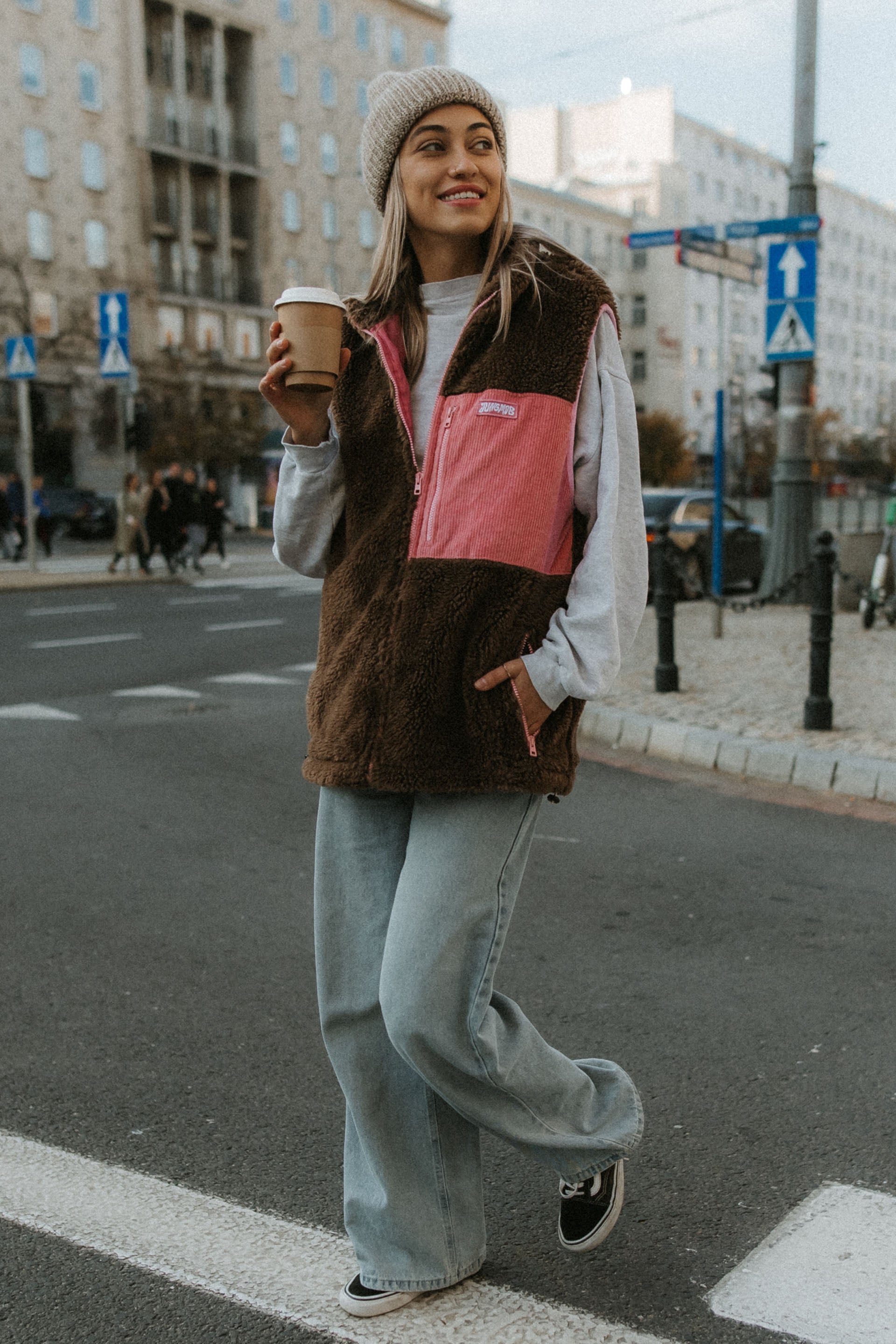 KAMIZELKA NOMAD VEST BROWN