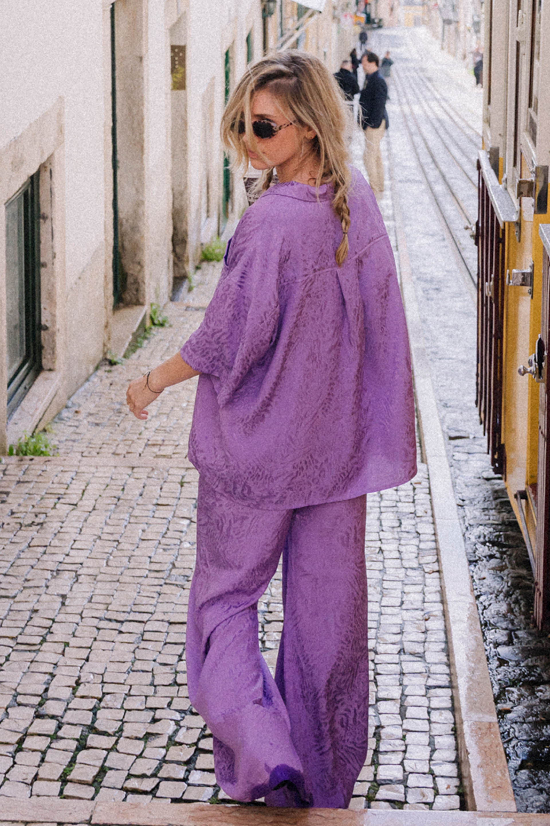 KOSZULA FUNKY WILDBERRY