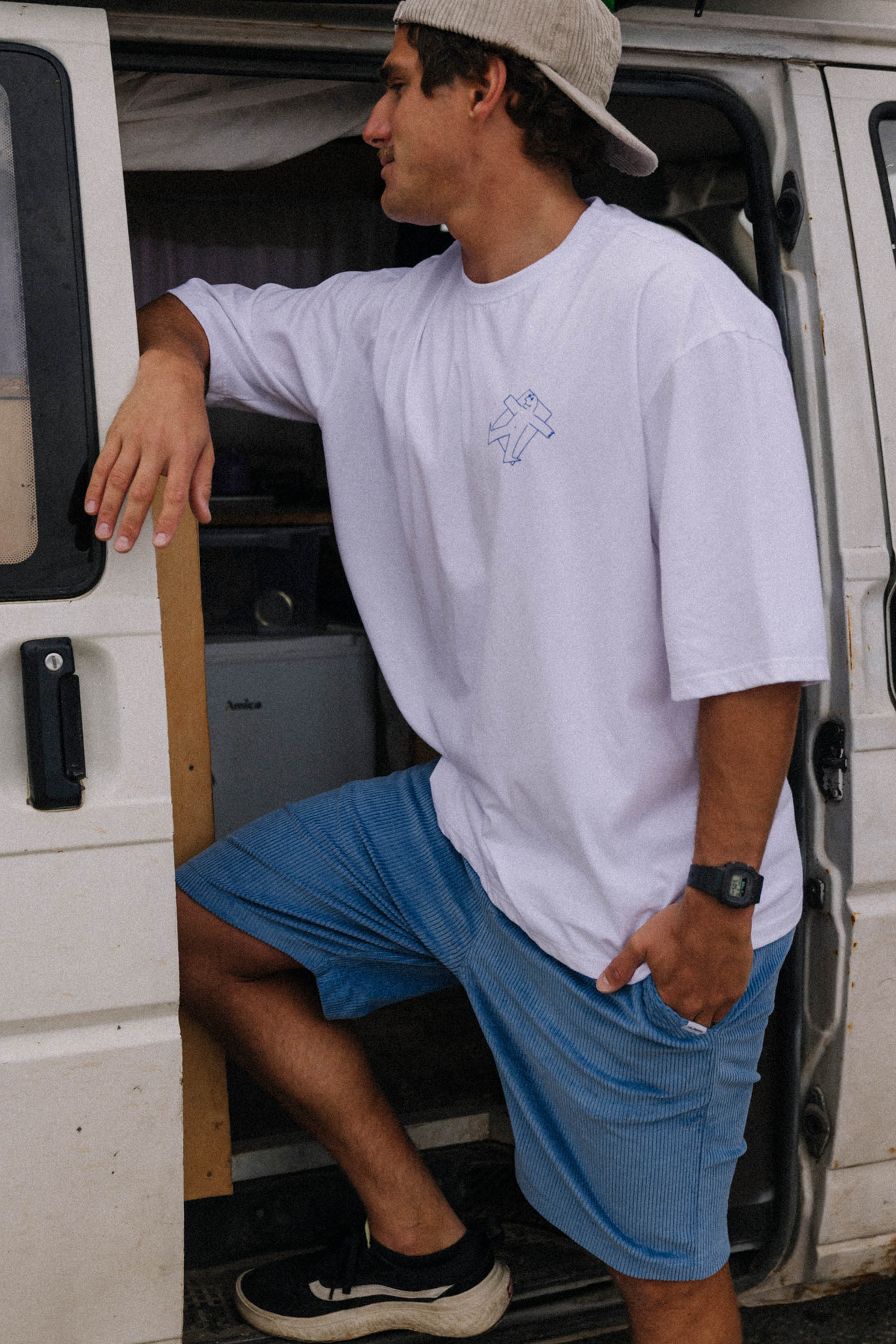 T-SHIRT BOXY NOT GOOD AT ANY SPORT MEN