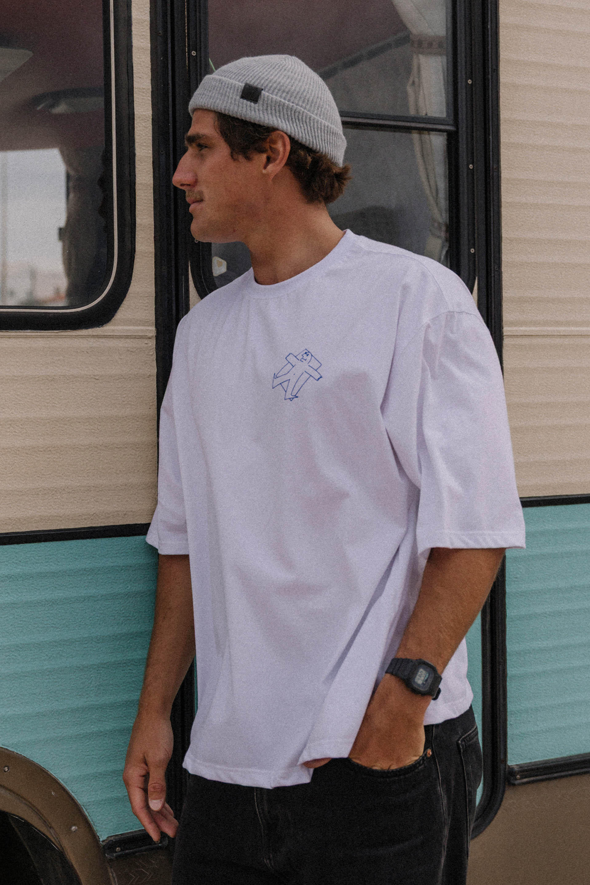 T-SHIRT BOXY NOT GOOD AT ANY SPORT MEN