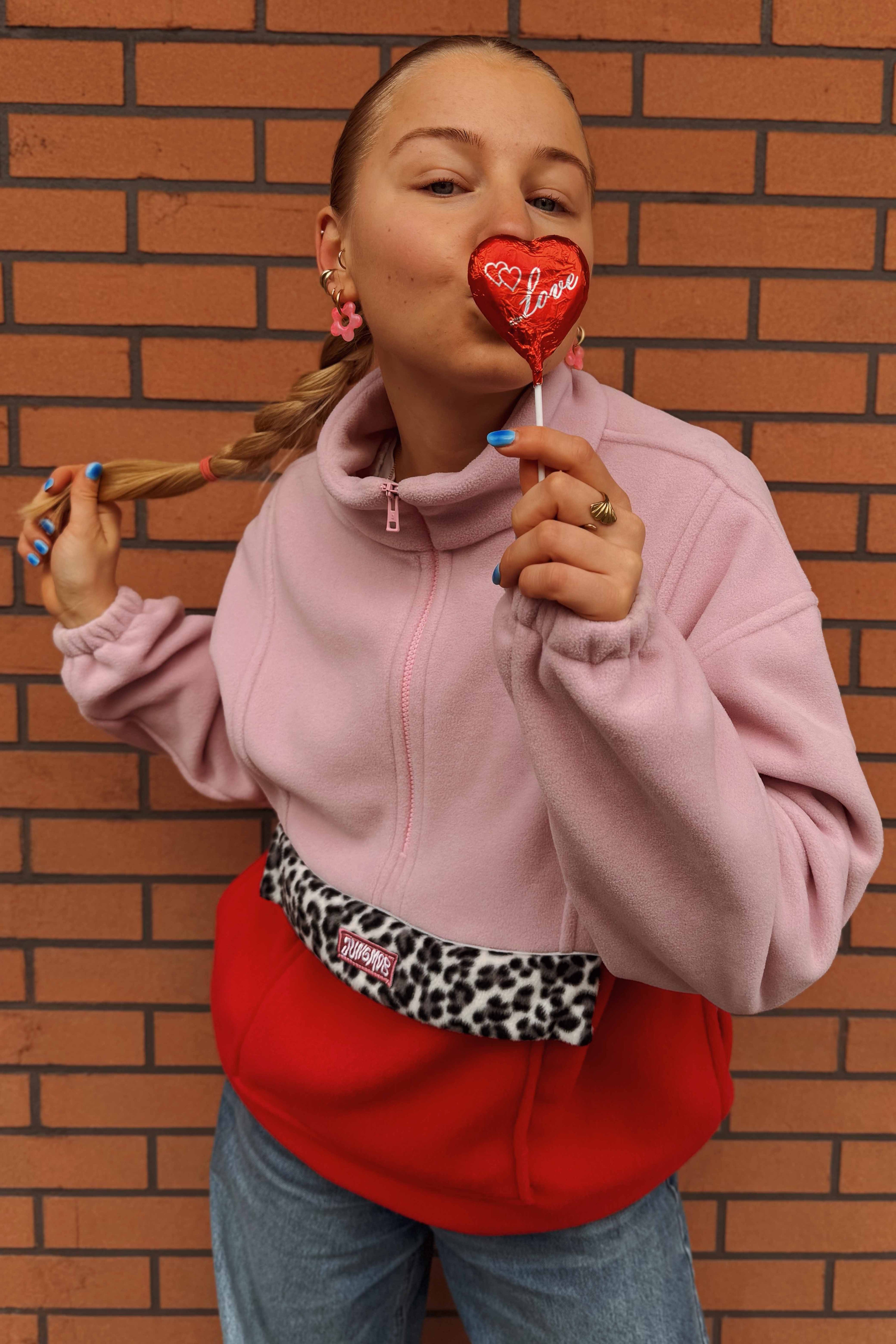 BLUZA POLAR KISS COOKIE