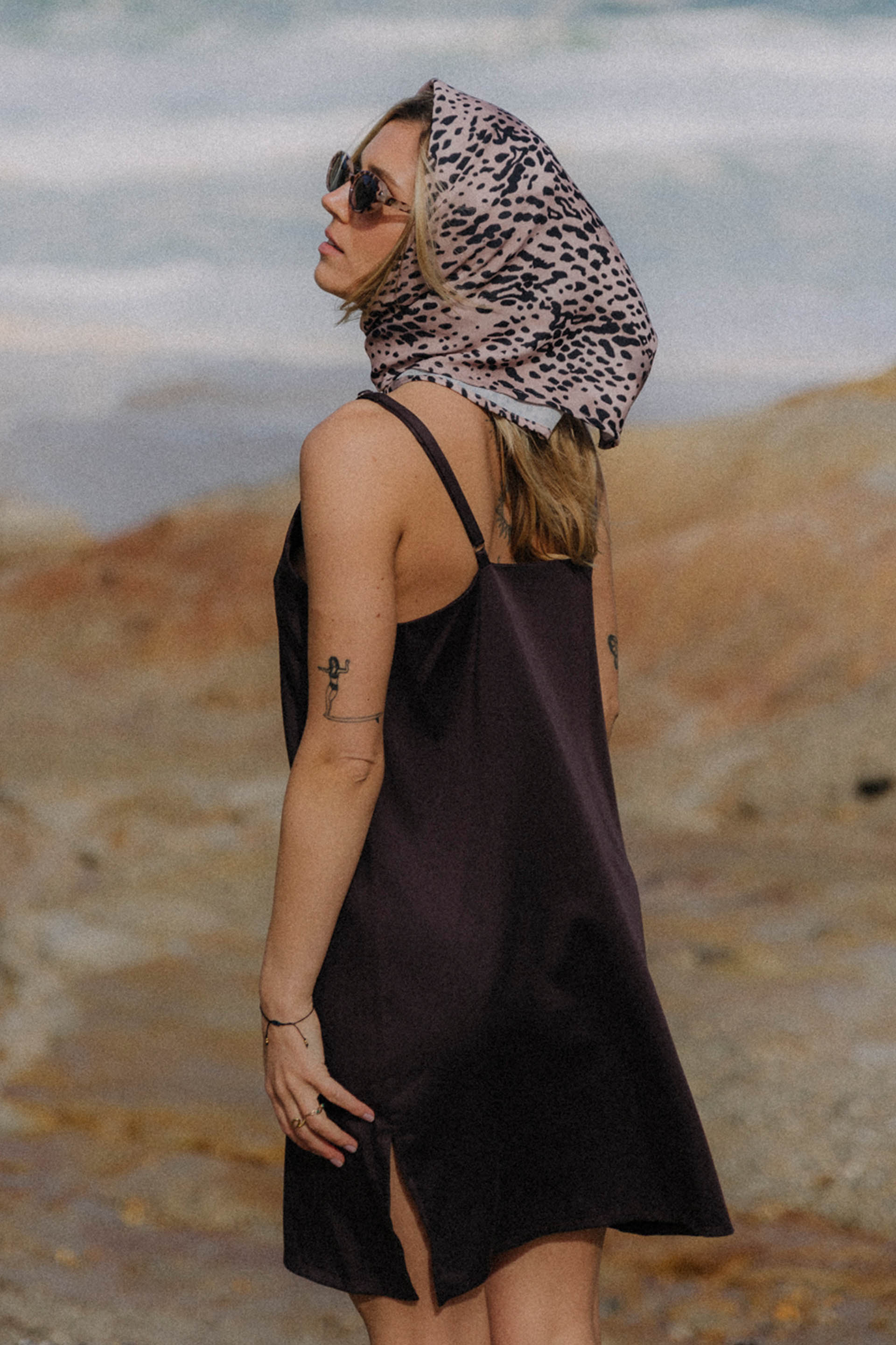 SUKIENKA KYLIE CHOCO