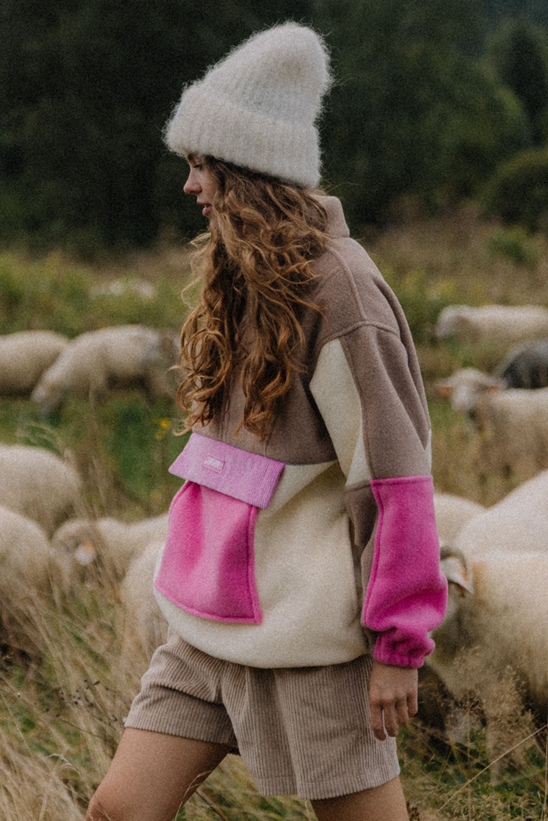 BLUZA POLAR STRAWBERRY LATTE