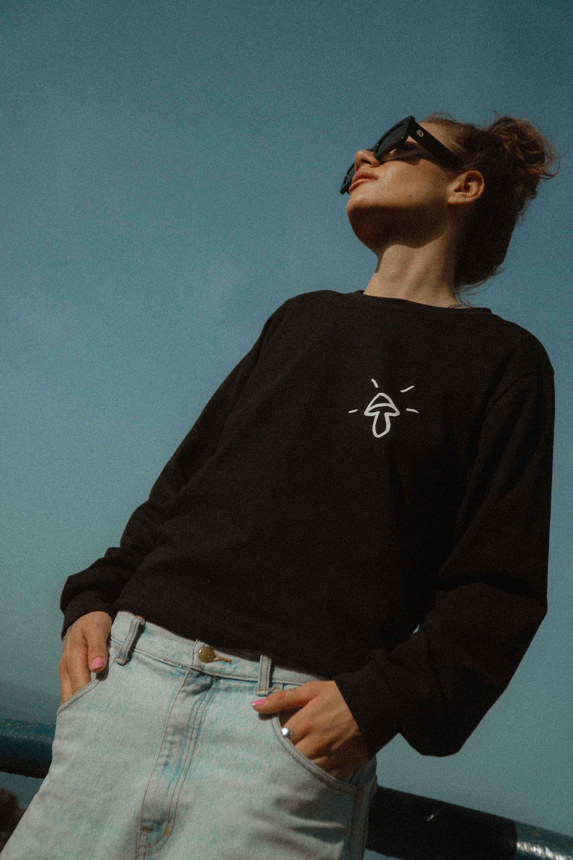 LONGSLEEVE NATURE IS OK BLACK WMN