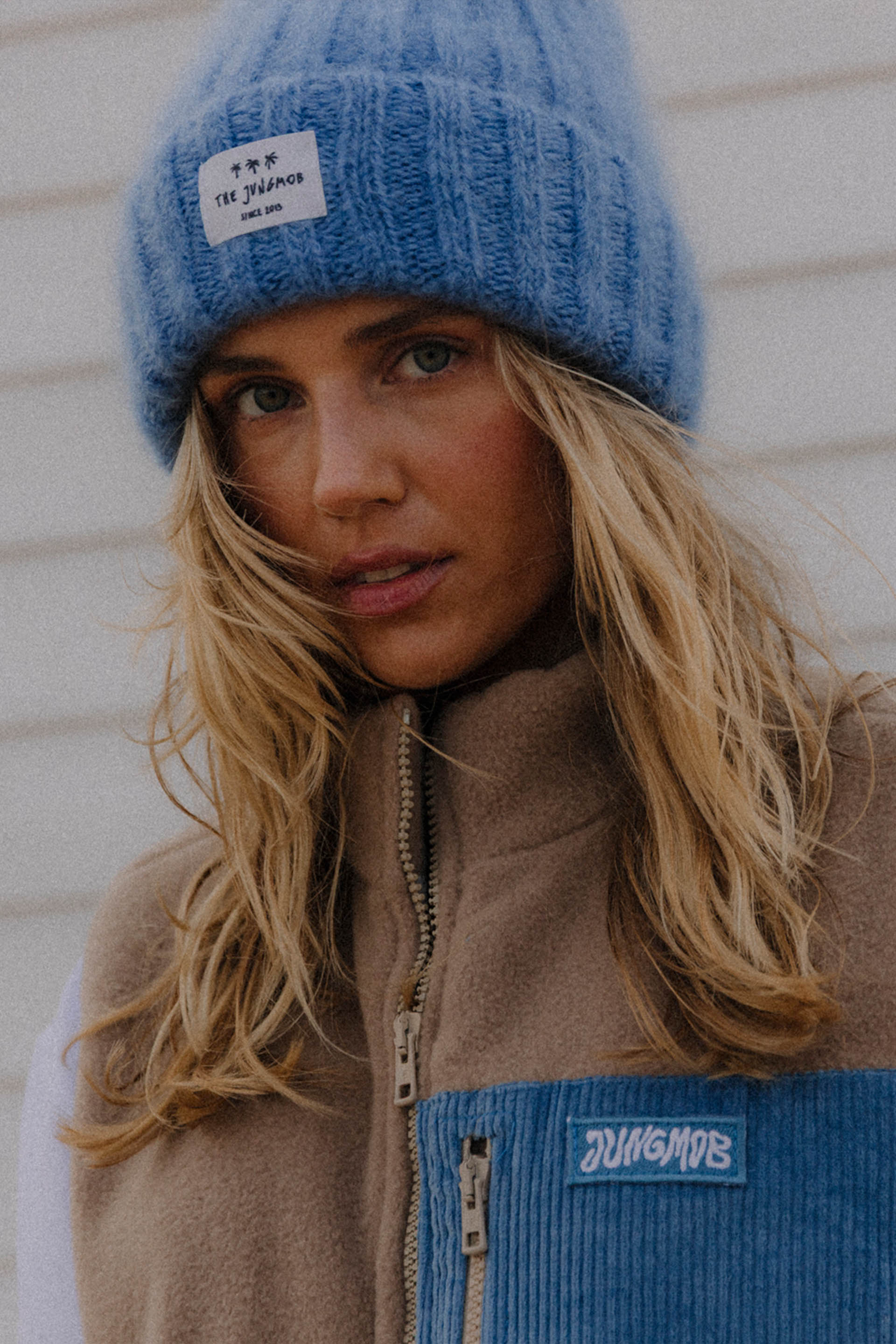 CZAPKA MOHER FLUFFY BLUE SKY