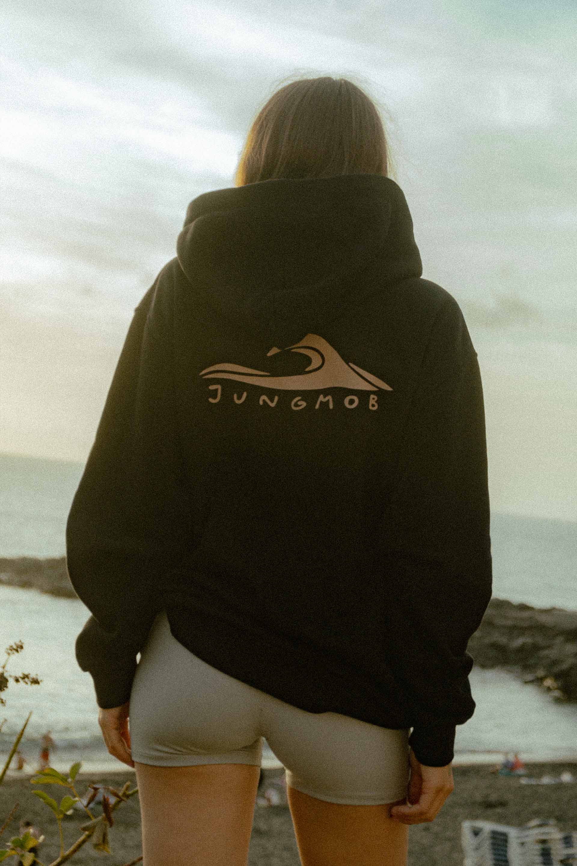 BLUZA UNISEX WAVY JUNGMOB BLACK WMN