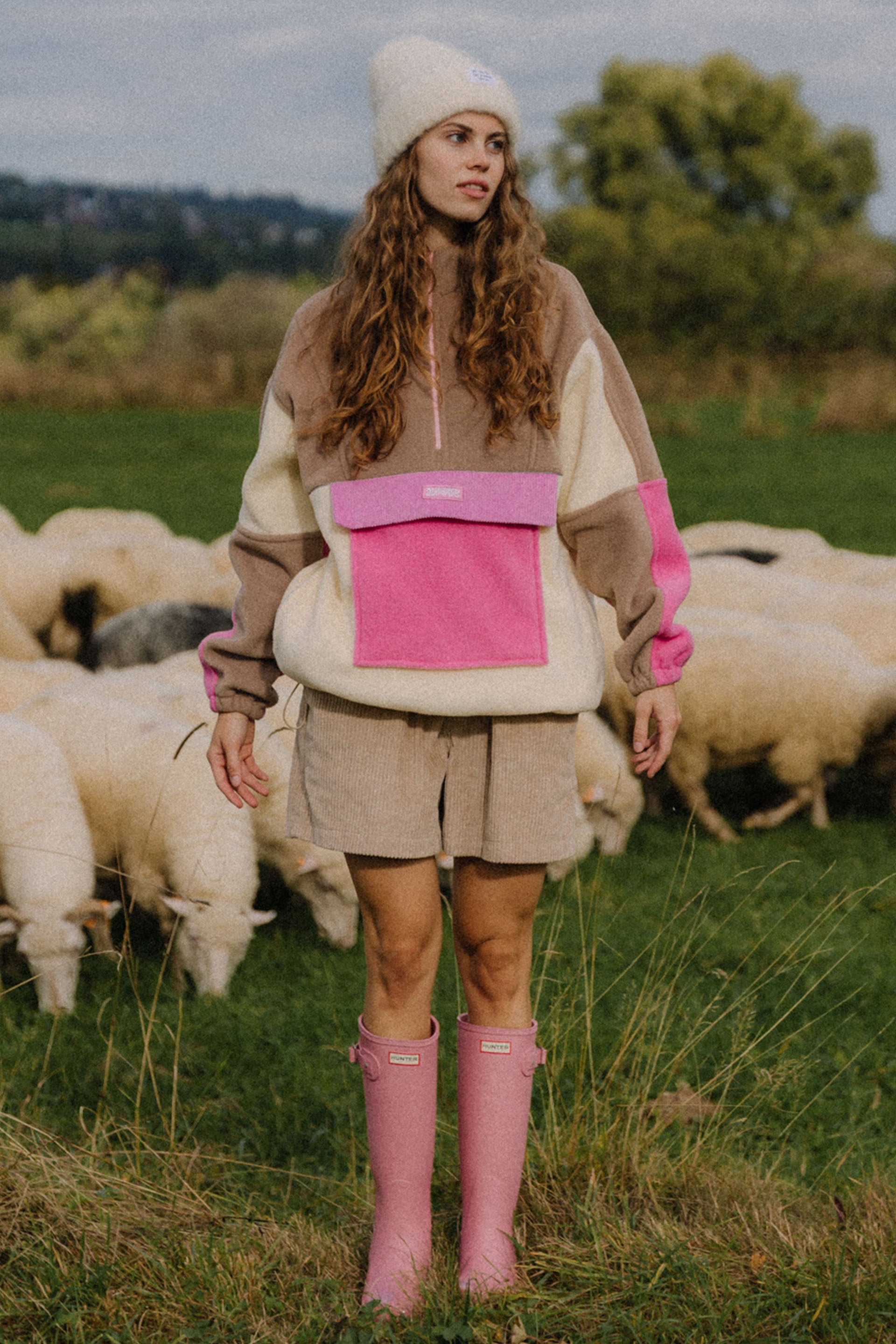 BLUZA POLAR STRAWBERRY LATTE