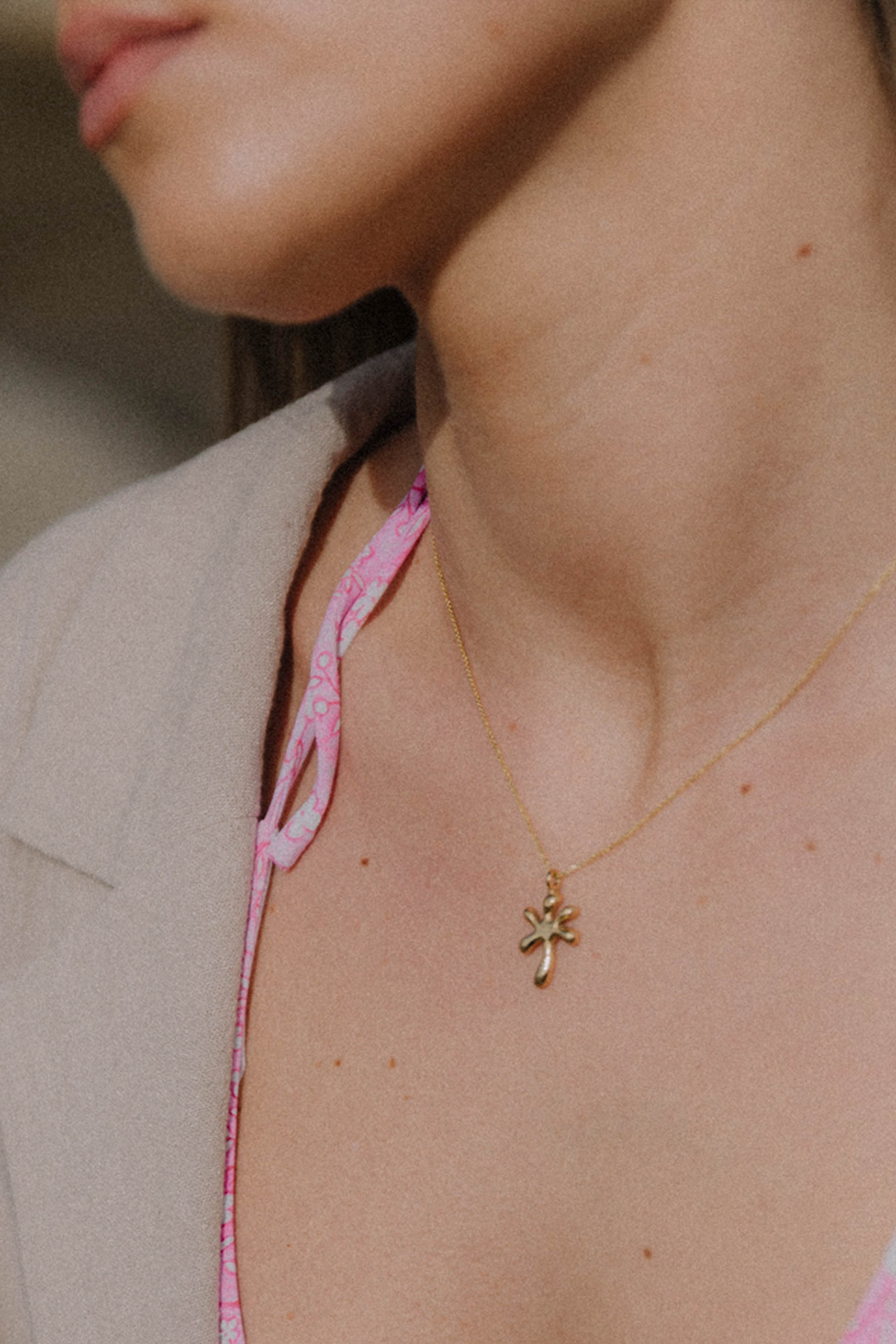 NASZYJNIK PALM HANDMADE