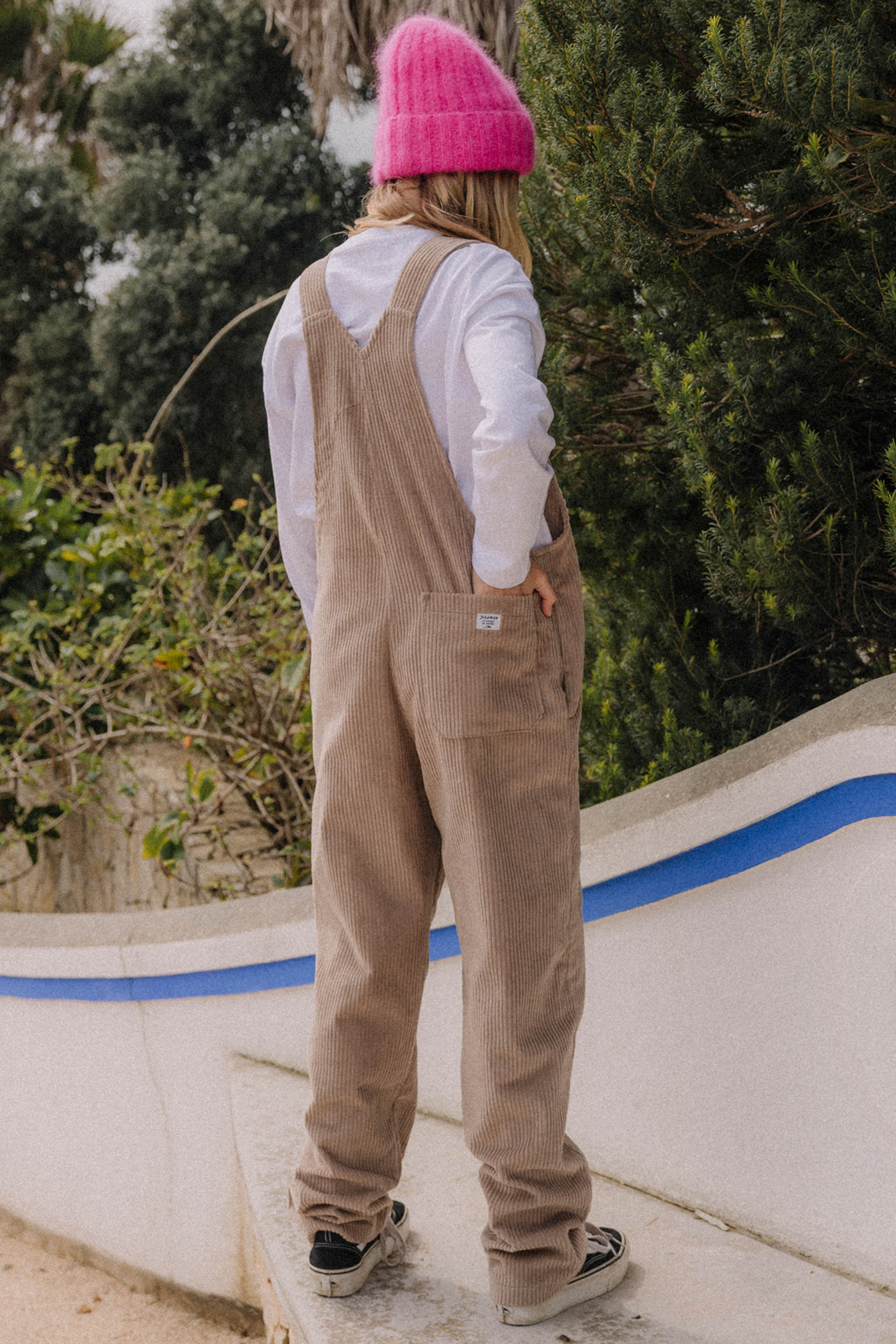 OGRODNICZKI FUNKY FLAT WHITE