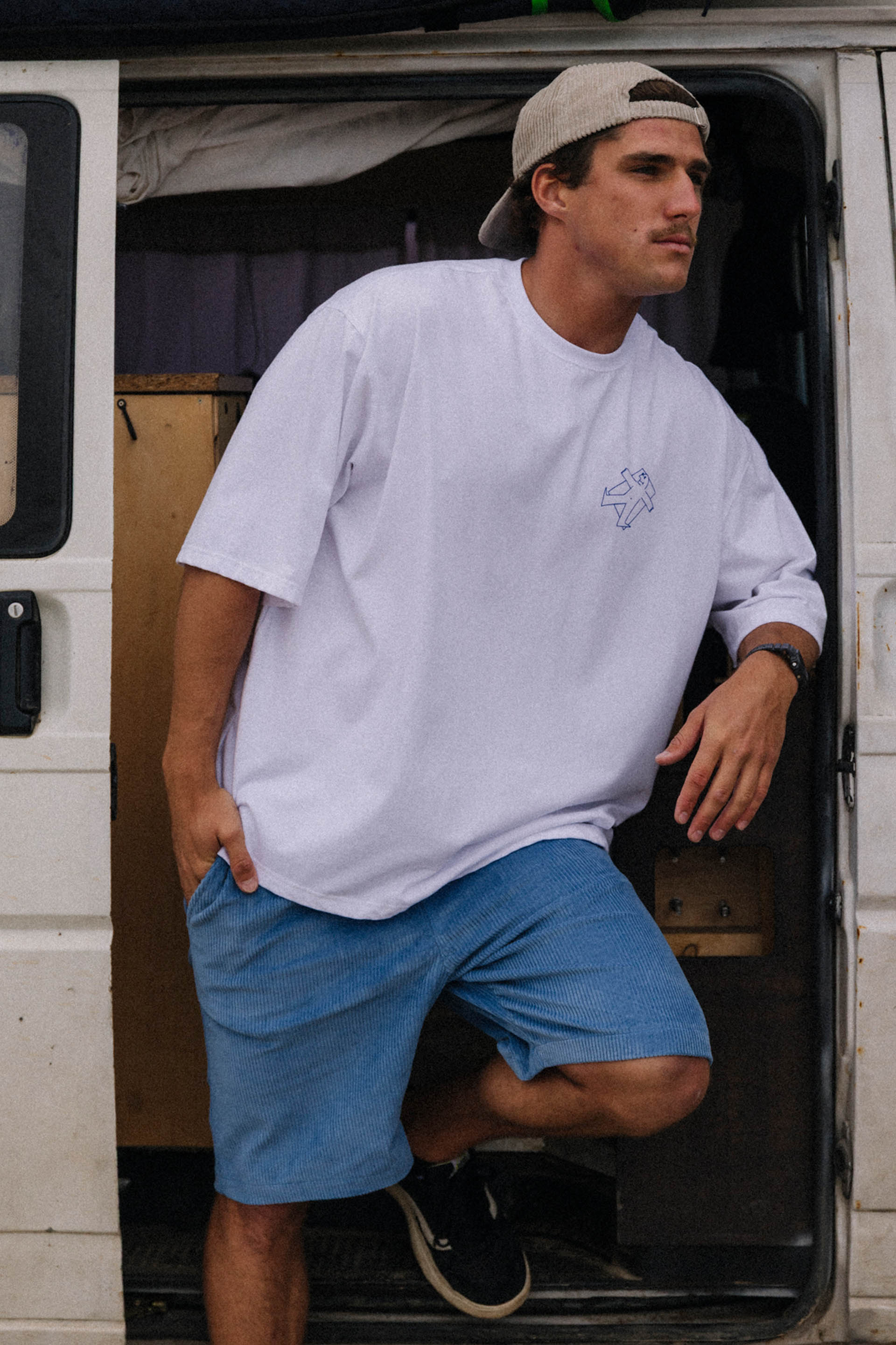 T-SHIRT BOXY NOT GOOD AT ANY SPORT MEN