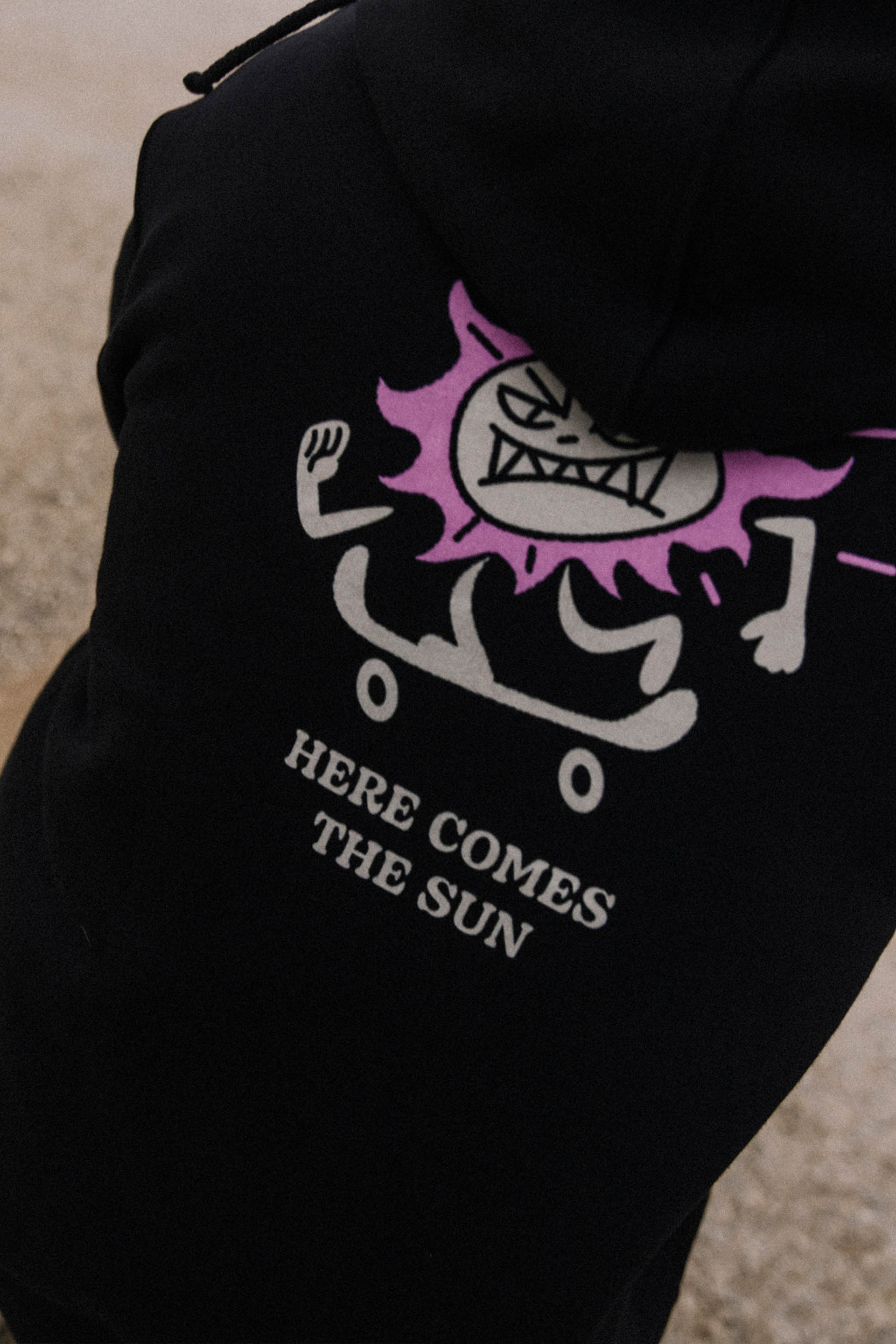 BLUZA HERE COMES THE SUN MEN