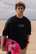 T-SHIRT BOXY HERE COMES THE SUN MEN