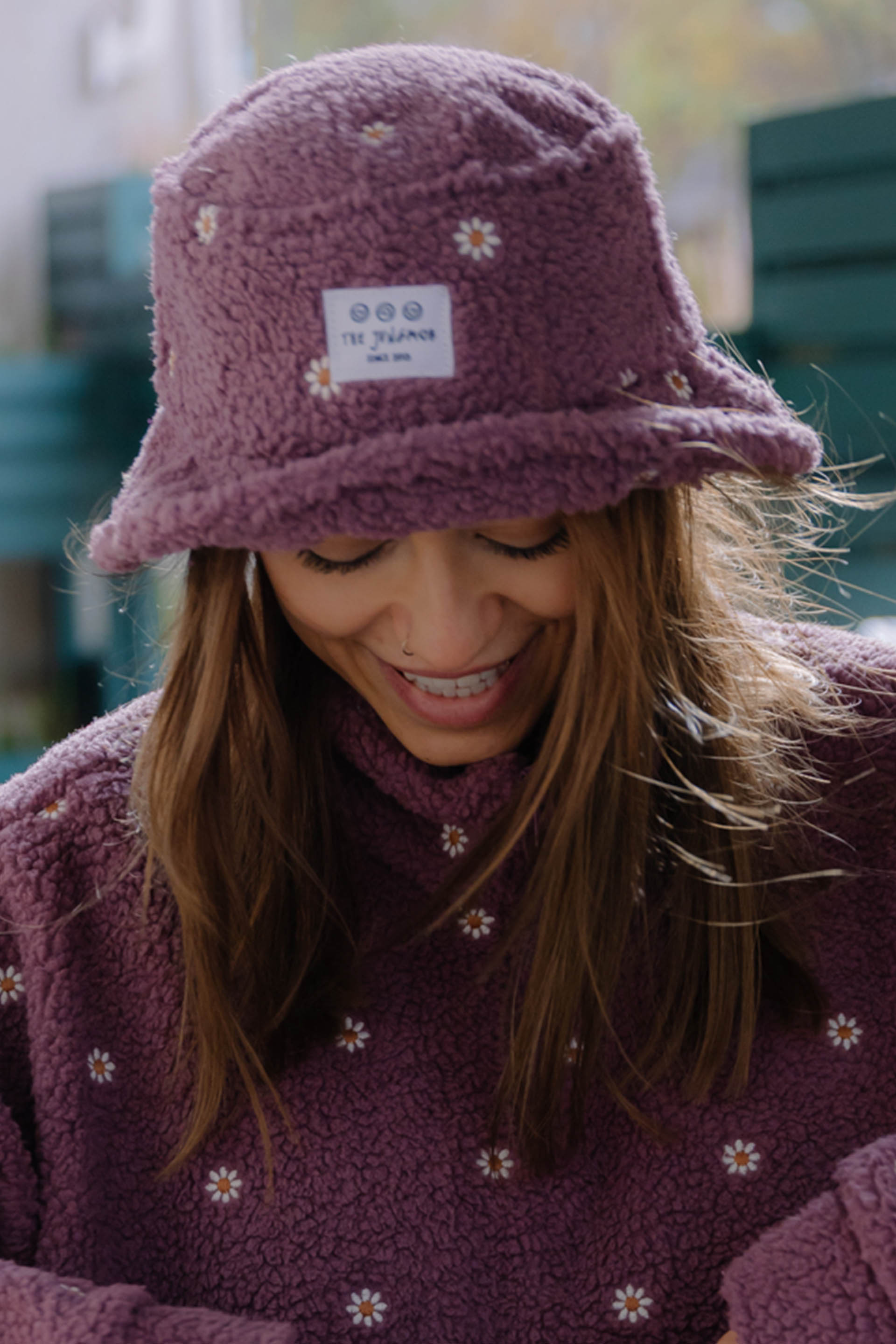 KAPELUSZ LUCKY DAISY LAVENDER BUCKET