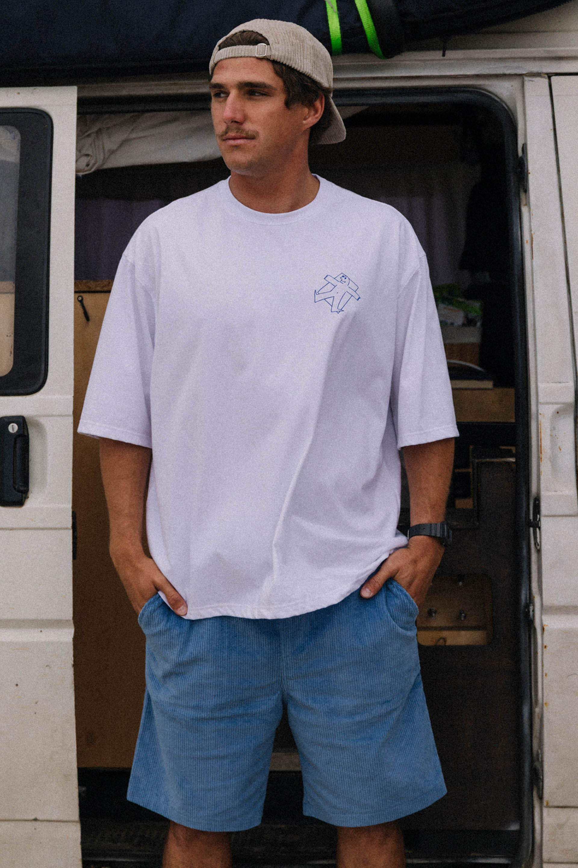 T-SHIRT BOXY NOT GOOD AT ANY SPORT MEN