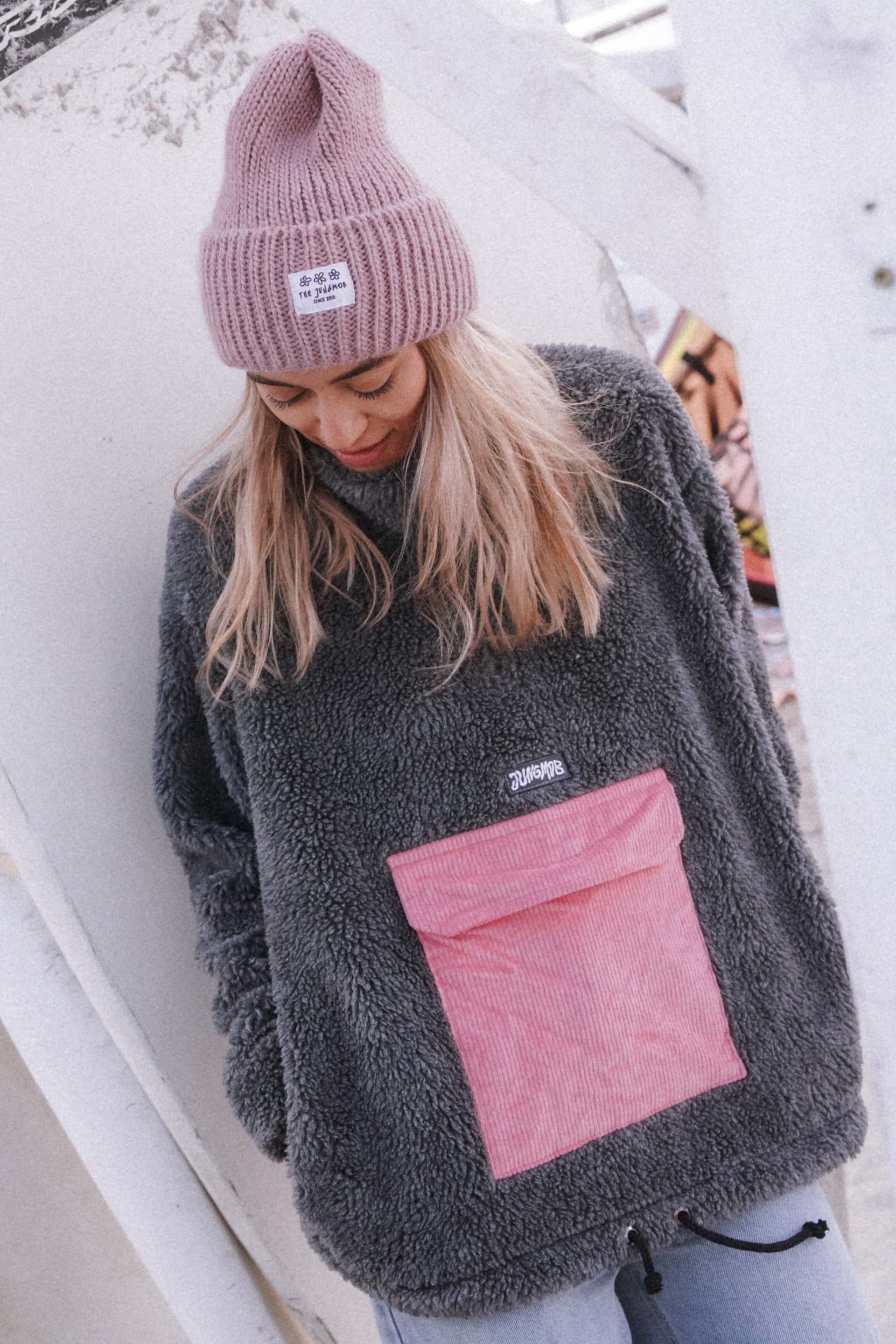 BARANEK TEDDY GREY CAKE