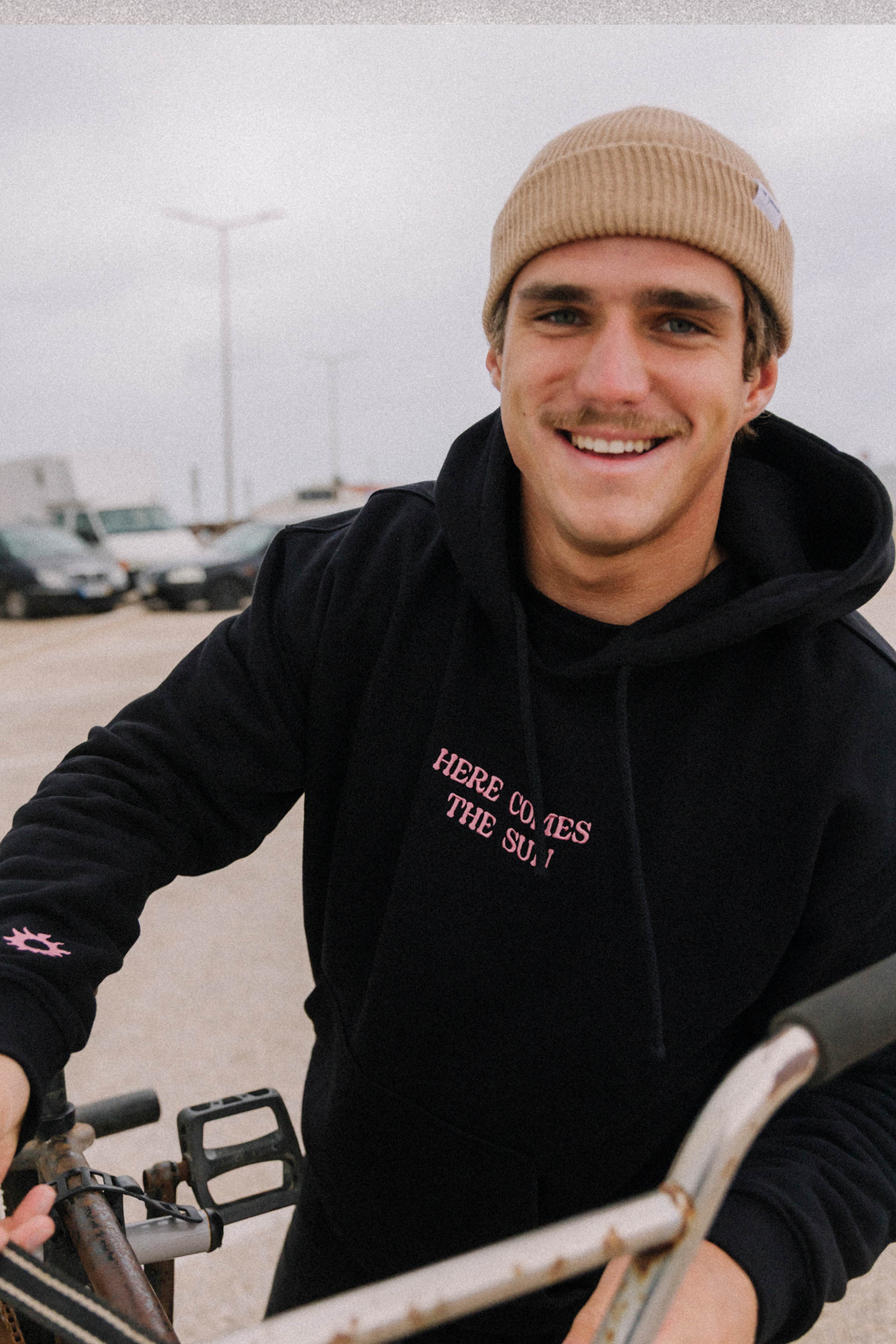 BLUZA HERE COMES THE SUN MEN