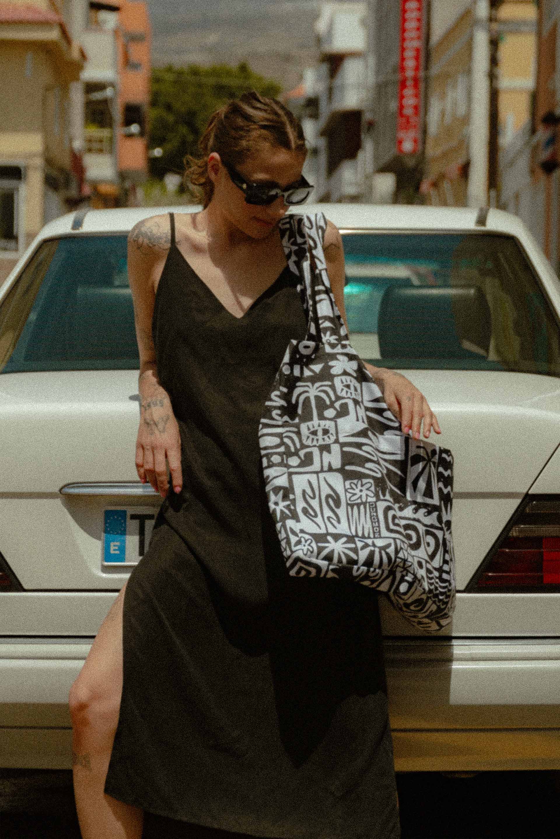 SUKIENKA HAILEY BLACK