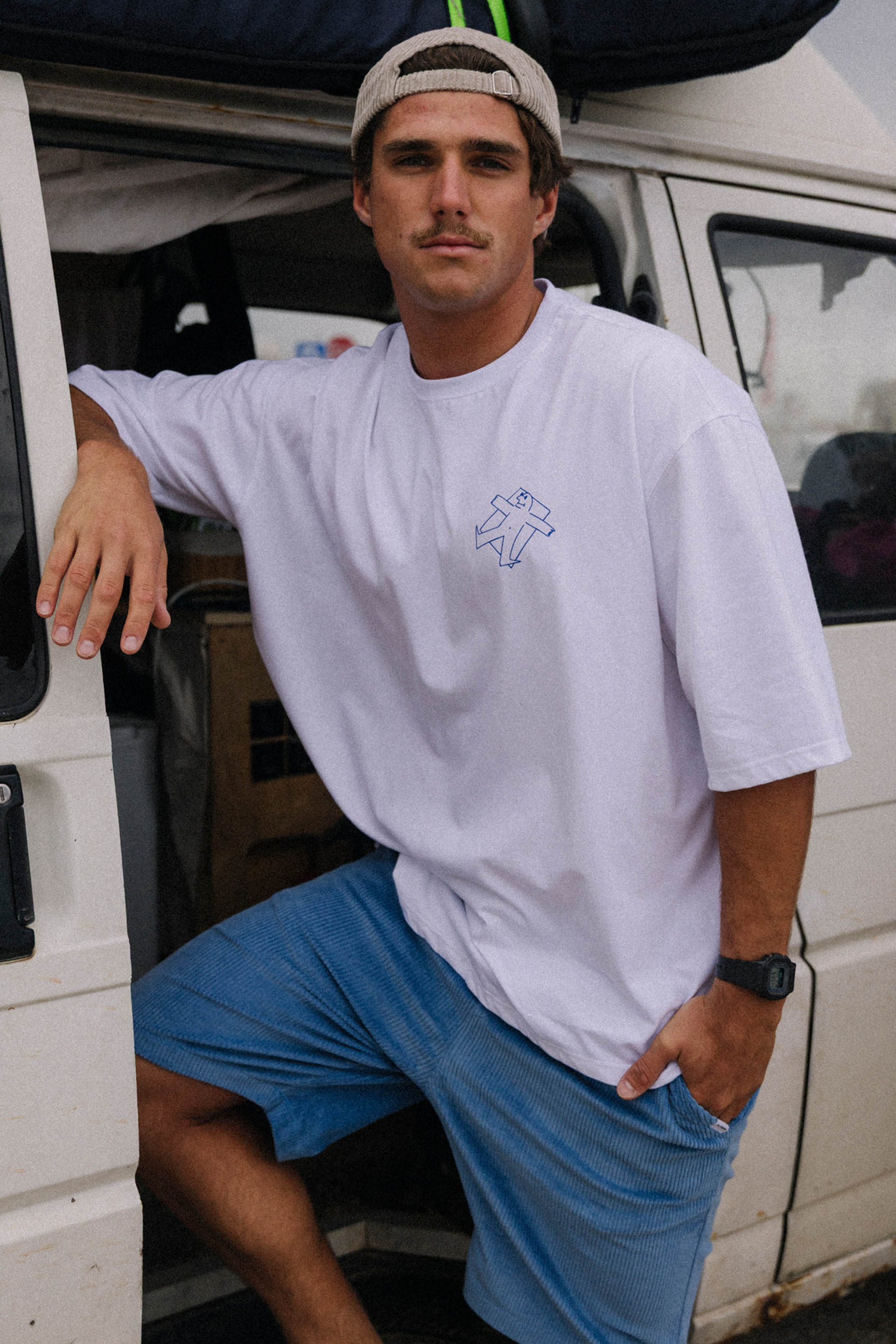 T-SHIRT BOXY NOT GOOD AT ANY SPORT MEN