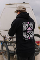 BLUZA OPEN MIND BLACK