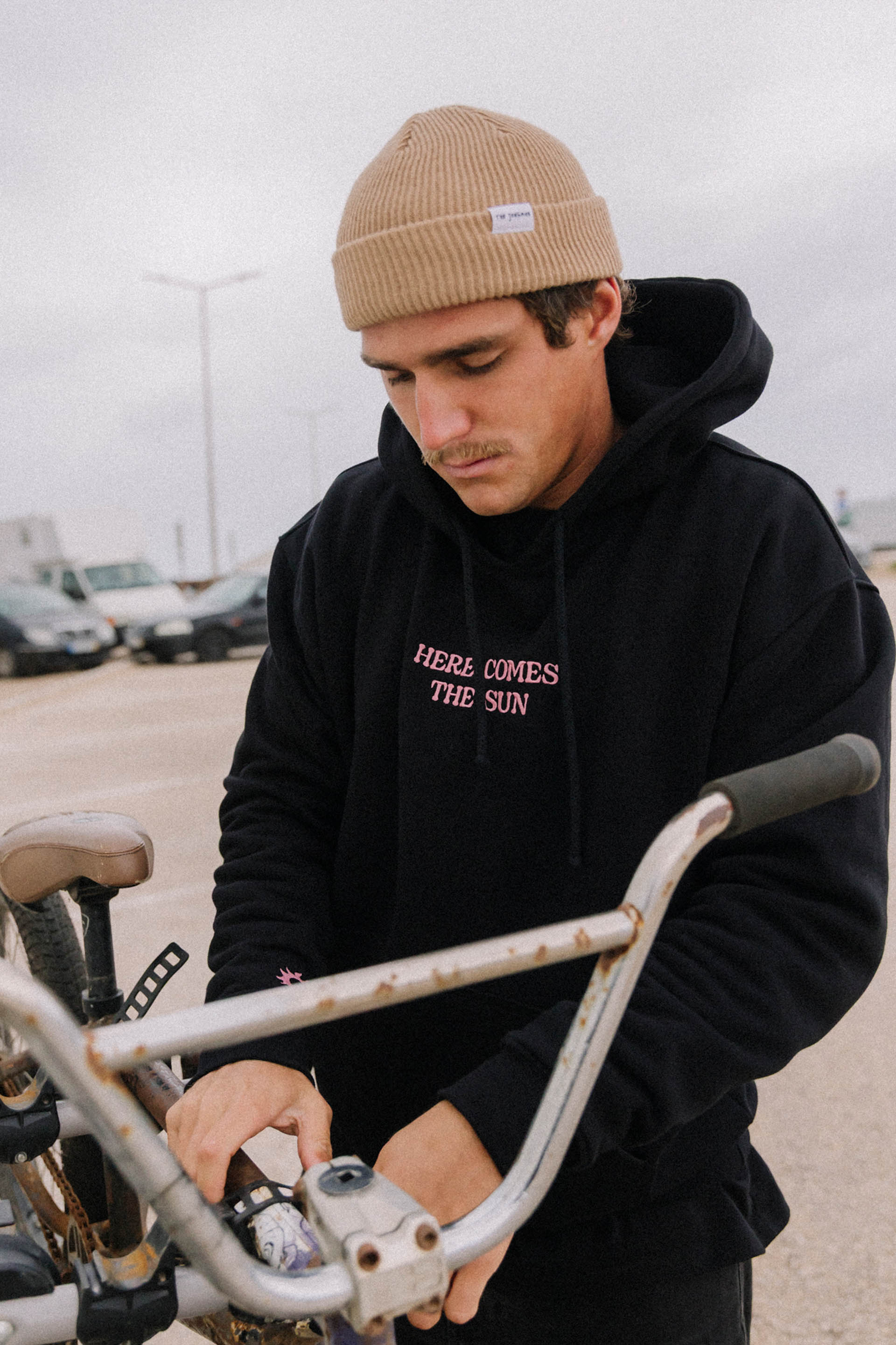 BLUZA HERE COMES THE SUN MEN