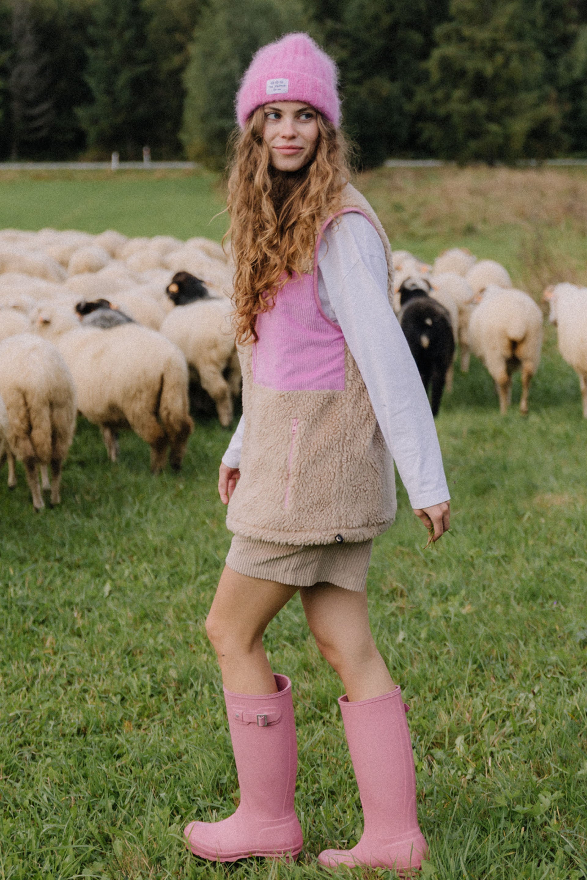 KAMIZELKA BARANEK VEST MILKSHAKE