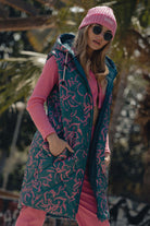 KAMIZELKA ABSTRACT FLOWERS GREEN LONG