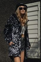 KURTKA ABSTRACT FLOWERS BLACK RAIN