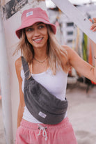 NERKA RIDE STONE BACK